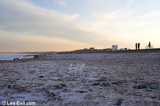 Frosty beach at Blyth.