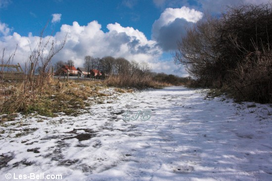 Footpath to North Seaton.