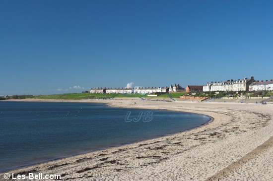 Early morning at on the beach at Newbiggin, Northumberland.
