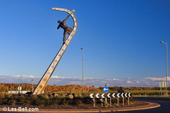 Sculpture on the roundabout at Pegswood.