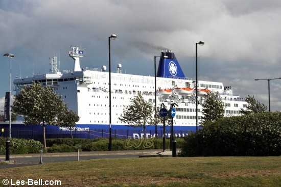 DFDS Ferry Princess Seaways leaving North Shields.