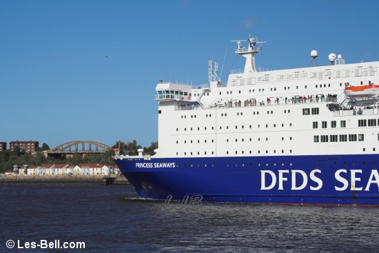 DFDS Ferry Princess Seaways leaving North Shields.